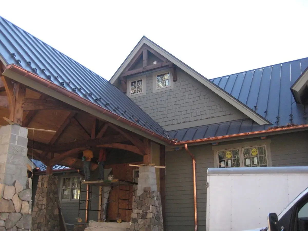Craftsman Roofing team delivering quality roofing work in Commodore